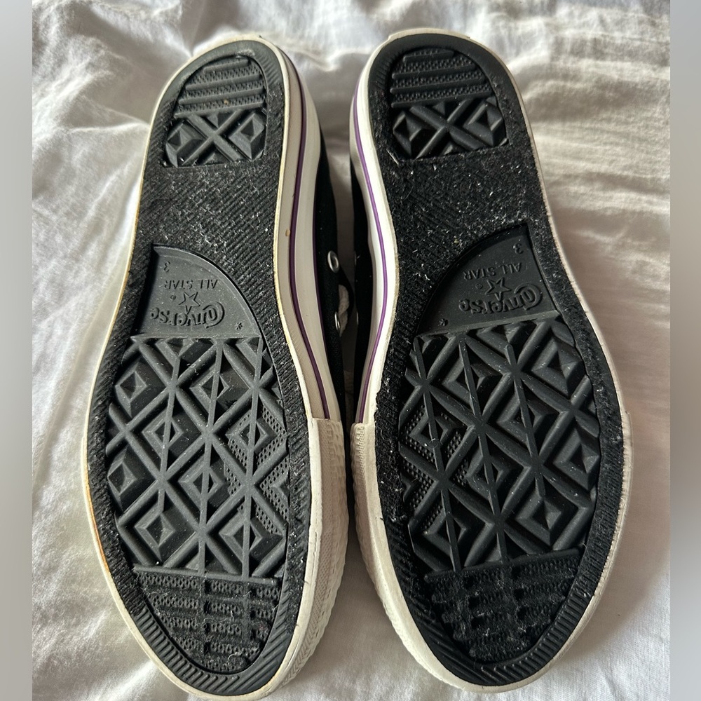 Converse All Star Junior Size 3 Black with Metallic Purple Low Top Sneakers - Picture 4 of 11